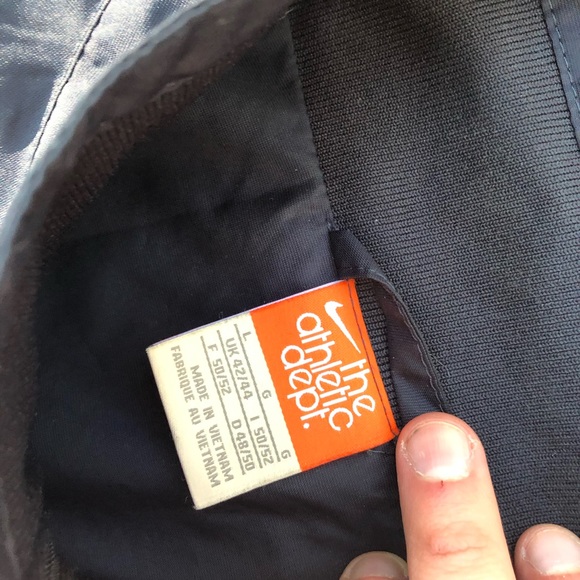 Nike track jacket - Picture 2 of 2